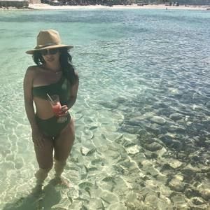 Meet your Posher, Elisabetta